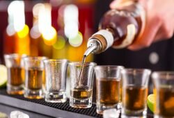 Researchers say US deaths from alcohol have risen in recent decades
